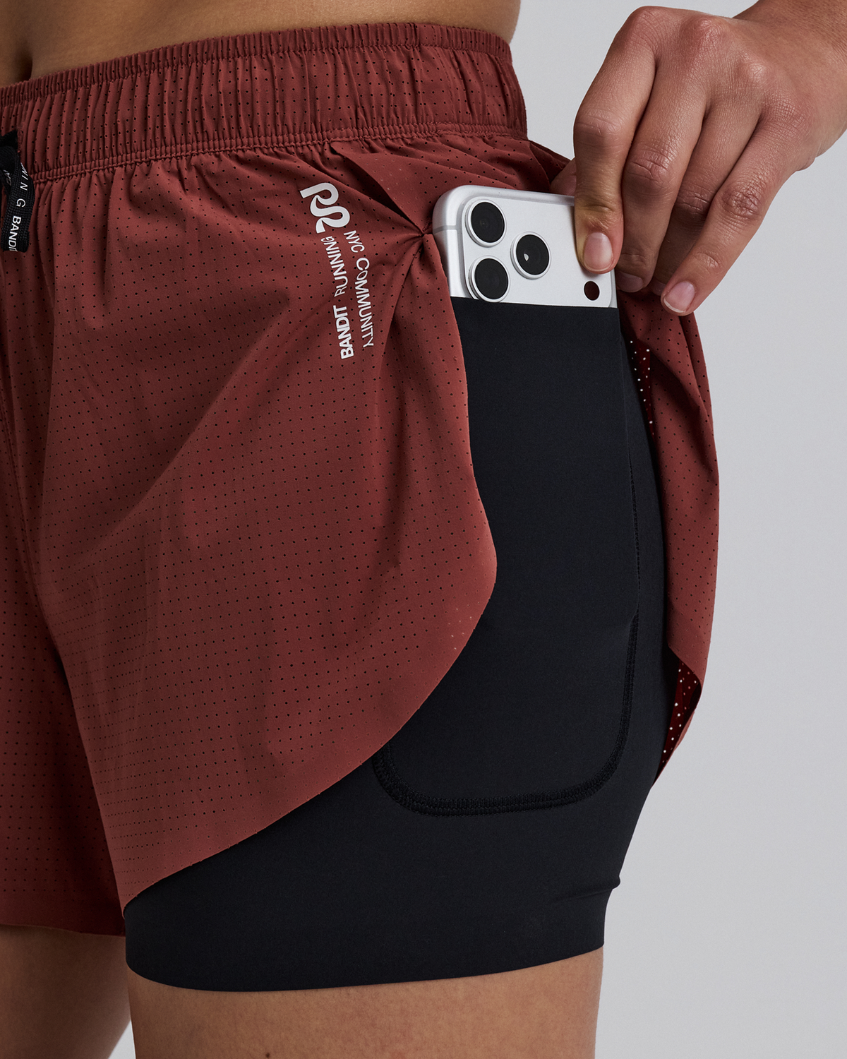 Women's Vento™ 2-in-1 Run Short - Mahogany / Black