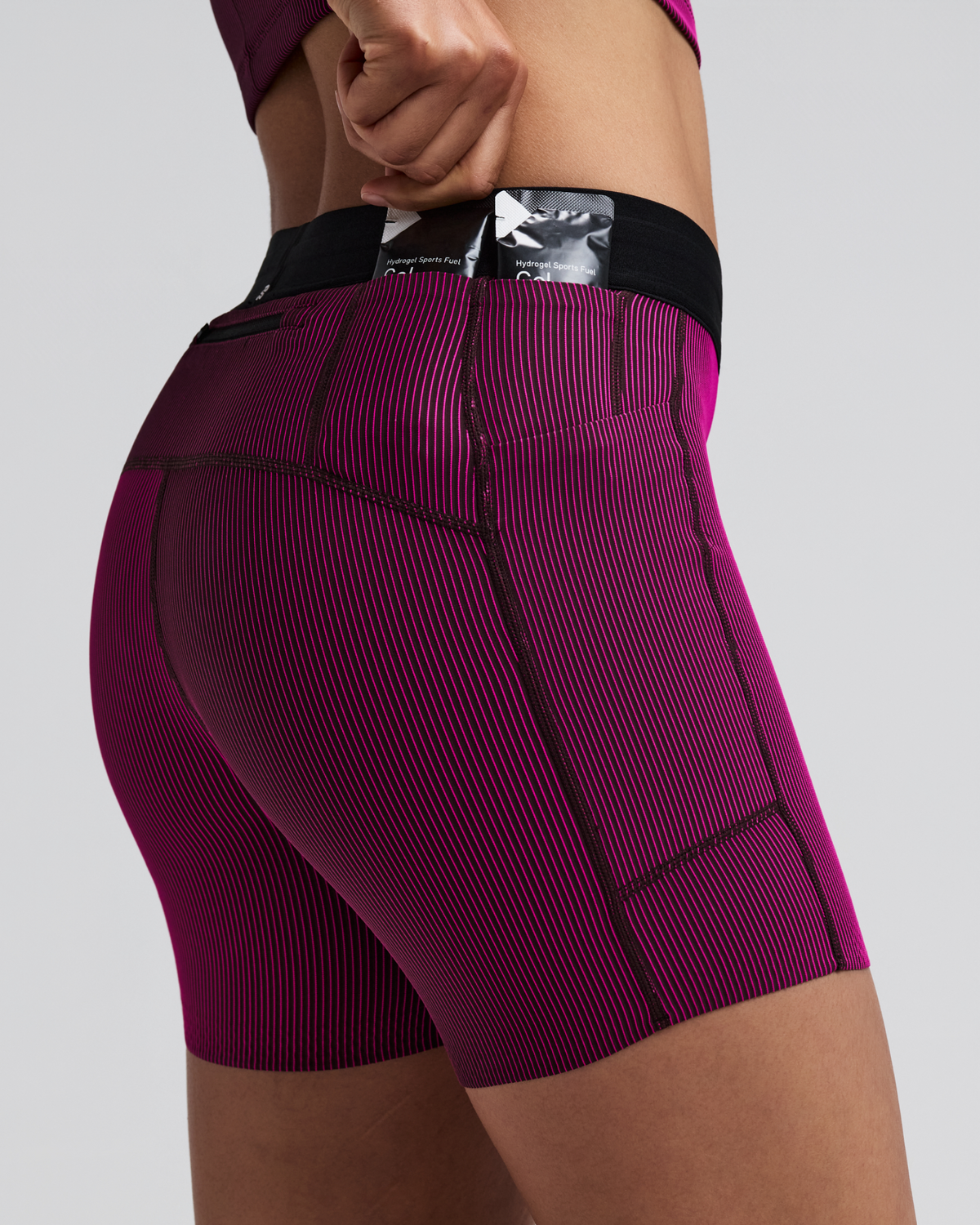 Women's Striped Cadence™ 5" Compression Shorts - Espresso / Azalea