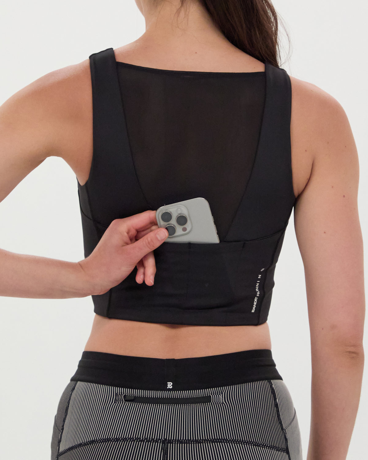 Stamina™ Vela Race Crop - Black