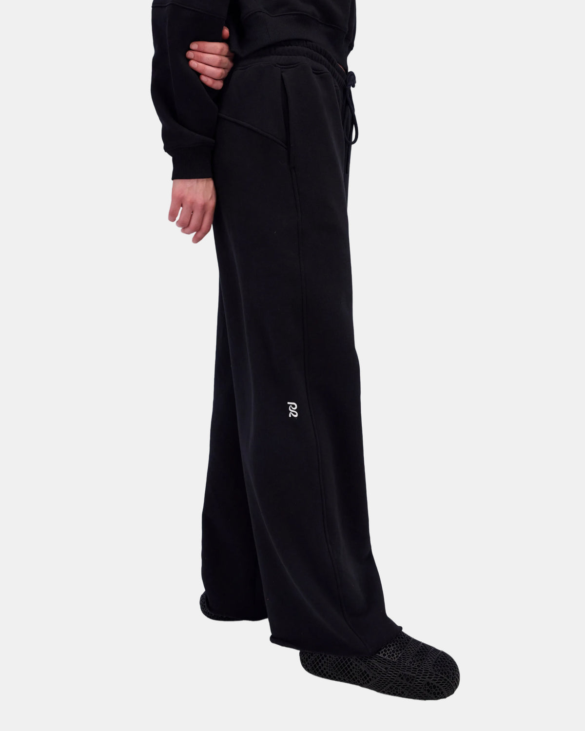 Wideleg Chiller Sweatpant - Black