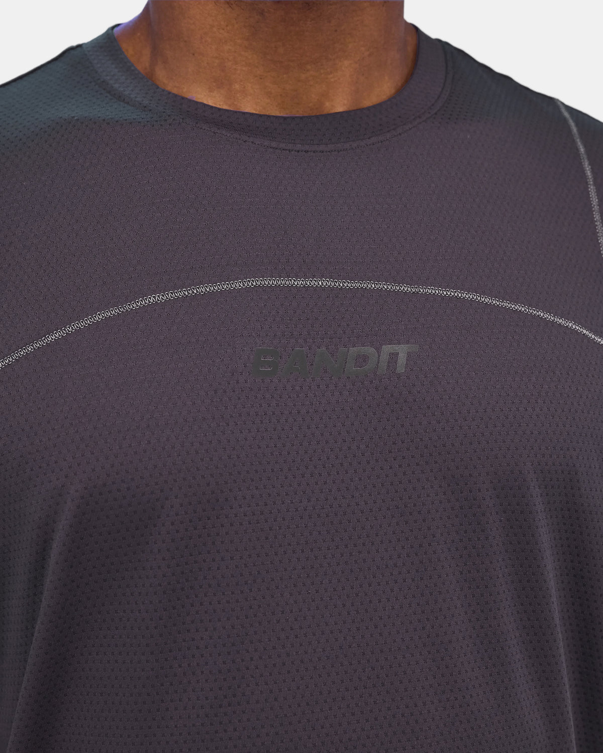 Men's Micromesh™ Reflecto Stitch™ Run Tee - Shadow