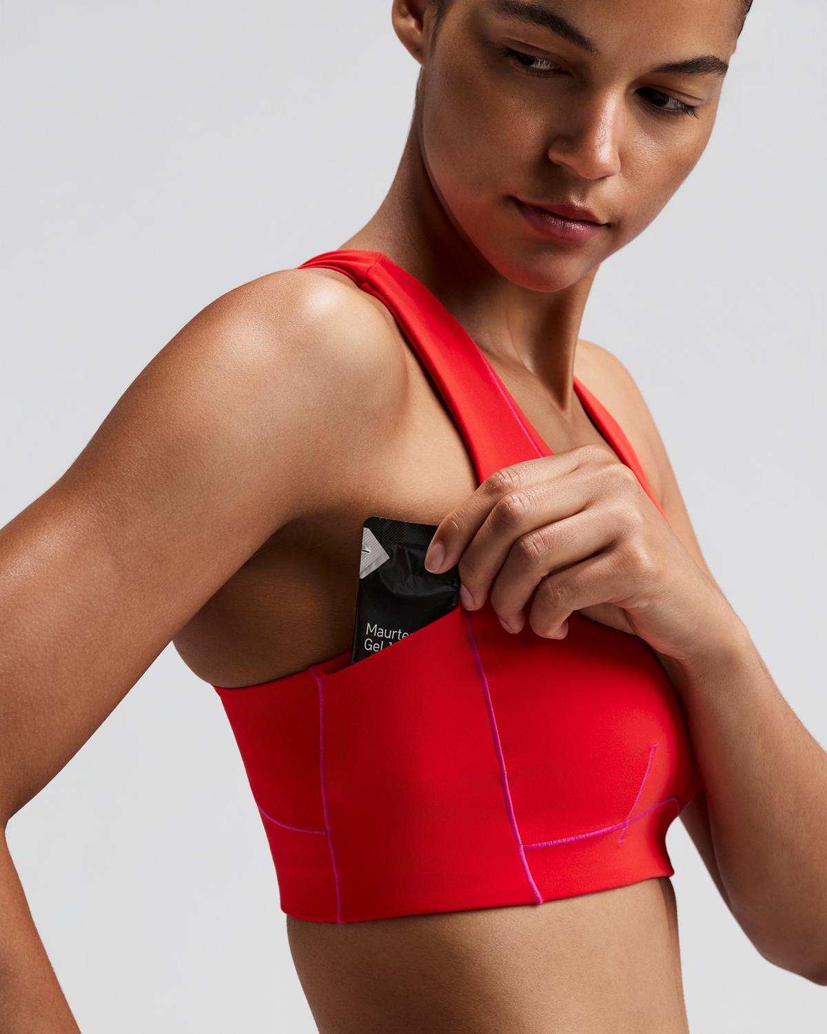 Women's Vanisher™ Pop Stitch™ Arco Run Bra - Poppy