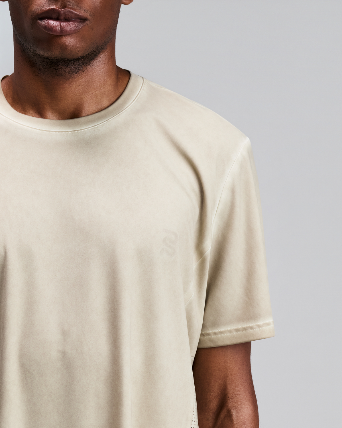 Men's FrioSoft™ Perforated Box Tee - Plaster