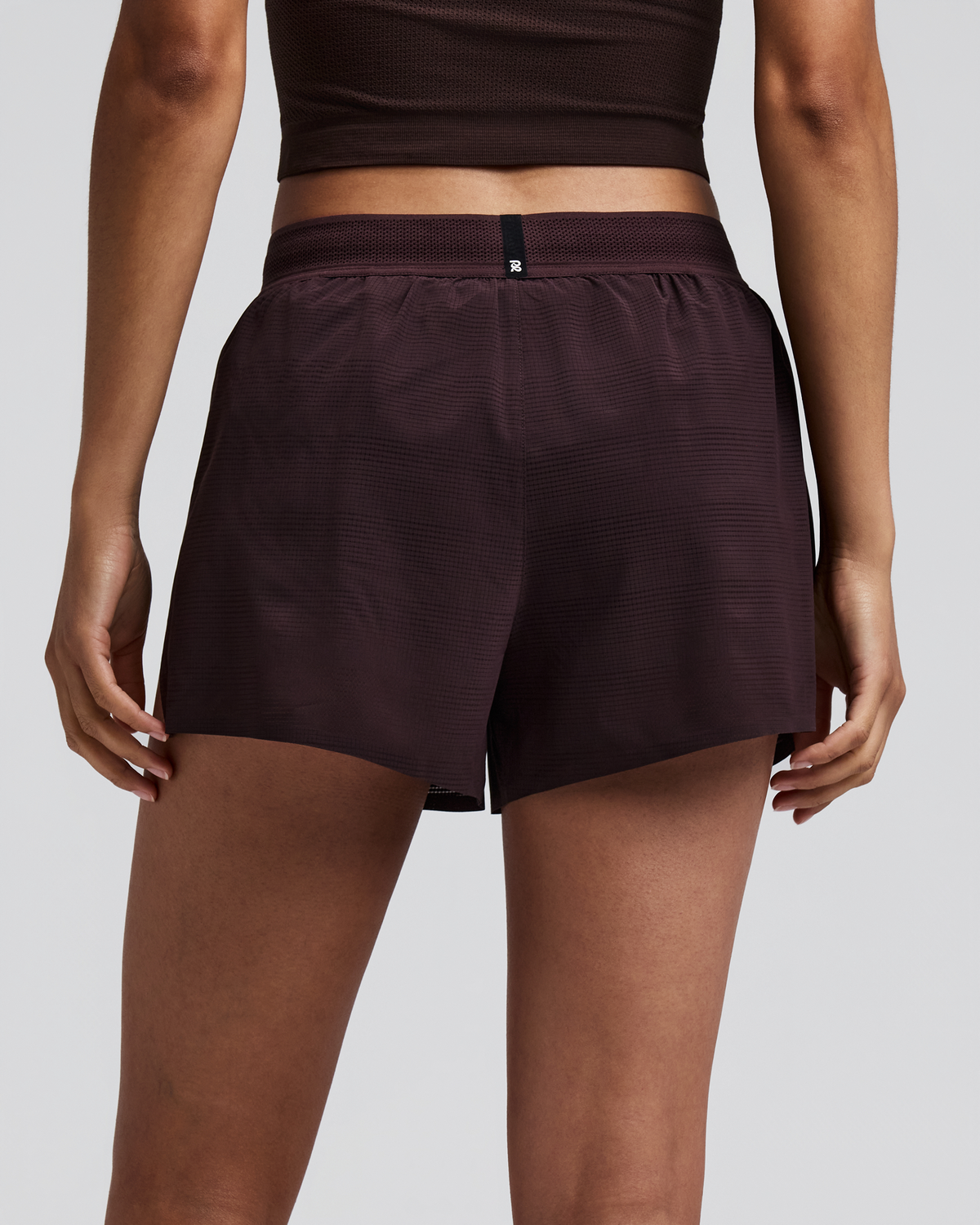 Women's CoolGrid™ 3" Split Shorts - Espresso