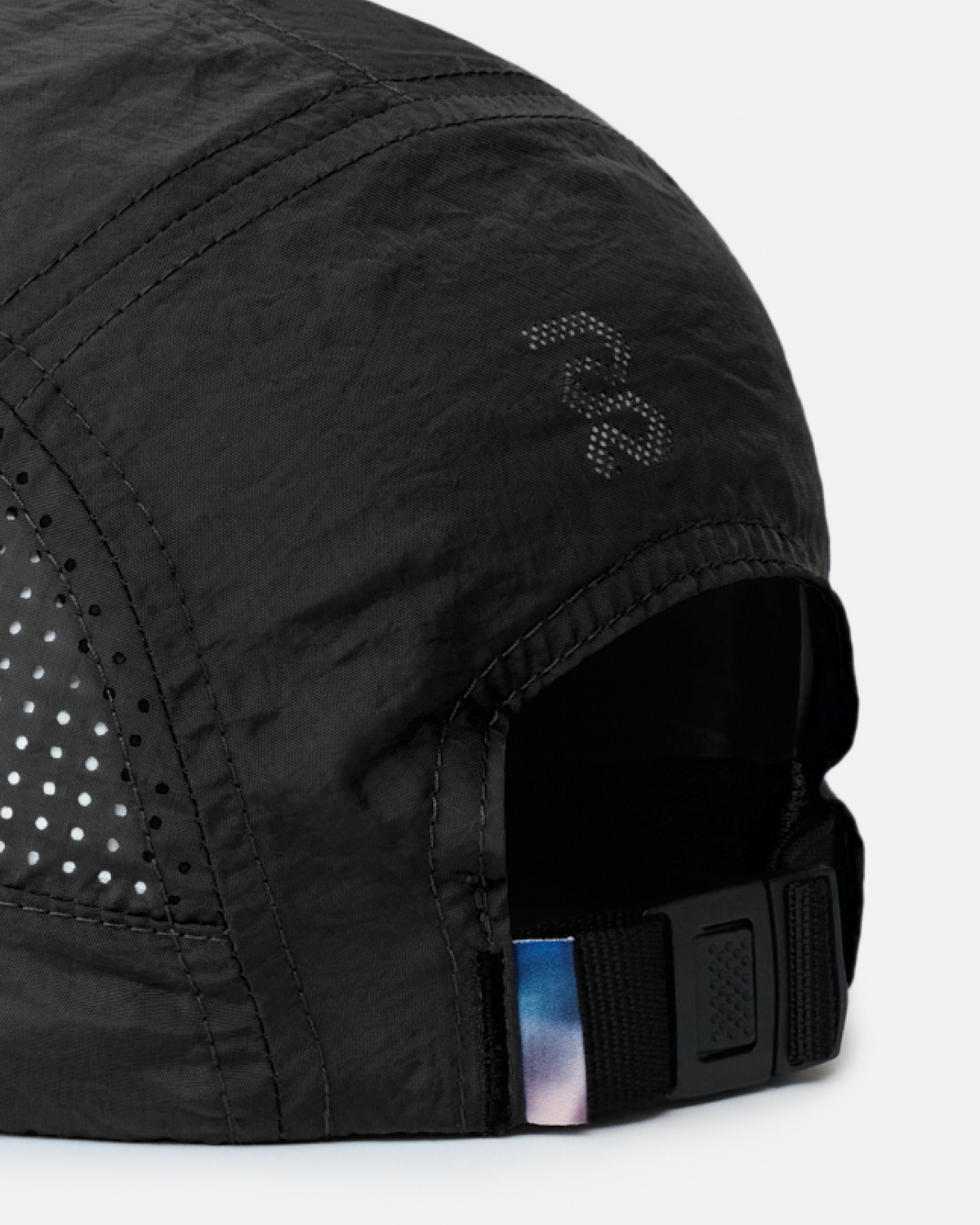 Nylon HumoFit™ Run Hat with Sunglasses Holder - Black