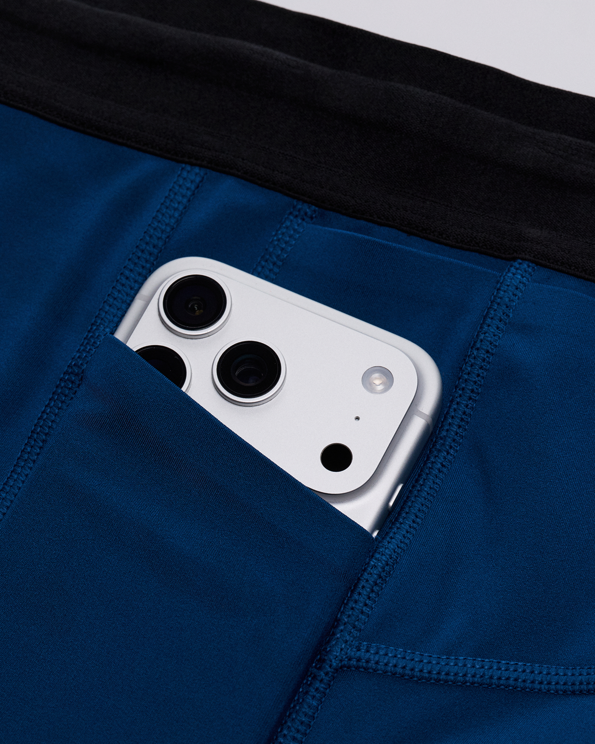 Women's Stamina-V™ 3" Compression Shorts - Ink Blue