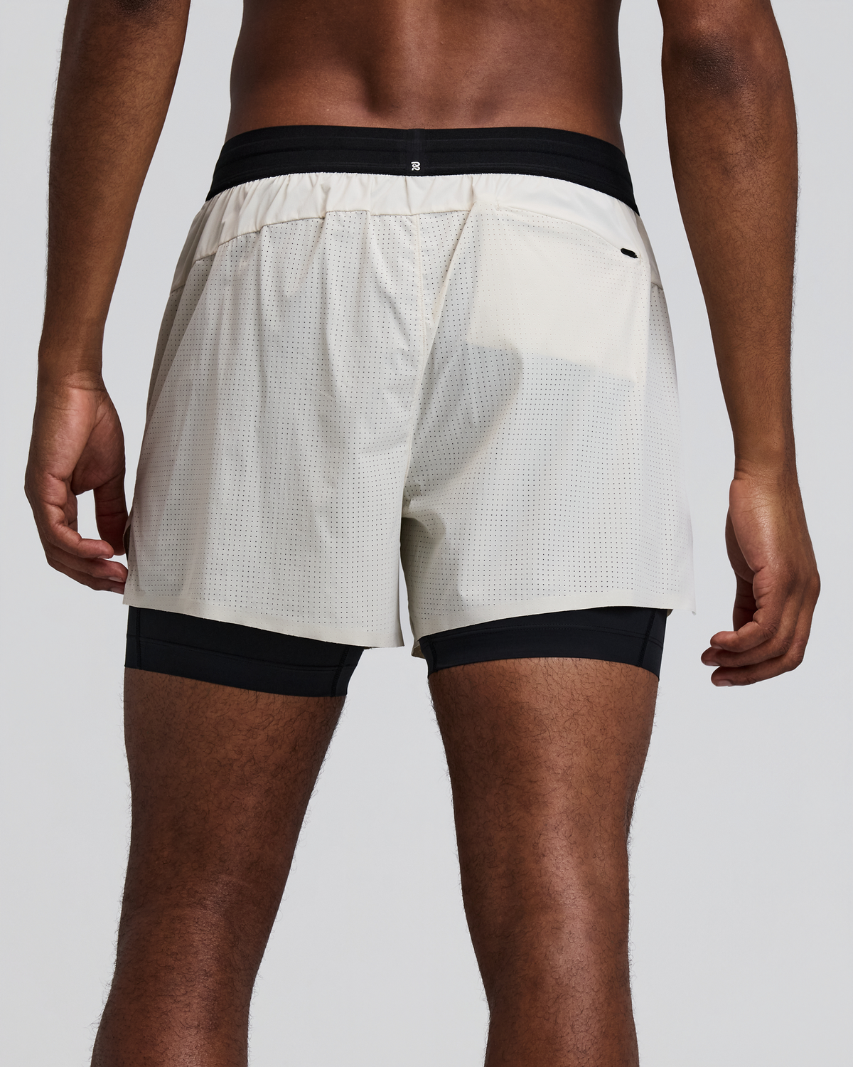 Men's Vento™ 2-In-1 Run Short - Champagne