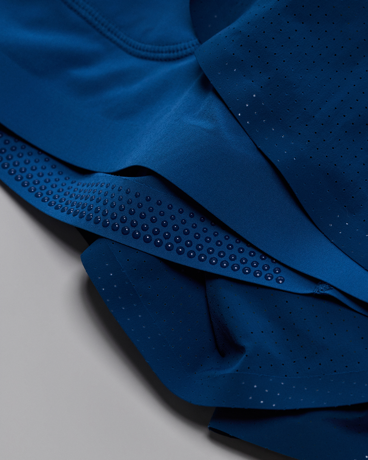 Women's Vento™ 2-in-1 Run Short - Ink Blue / Aegean