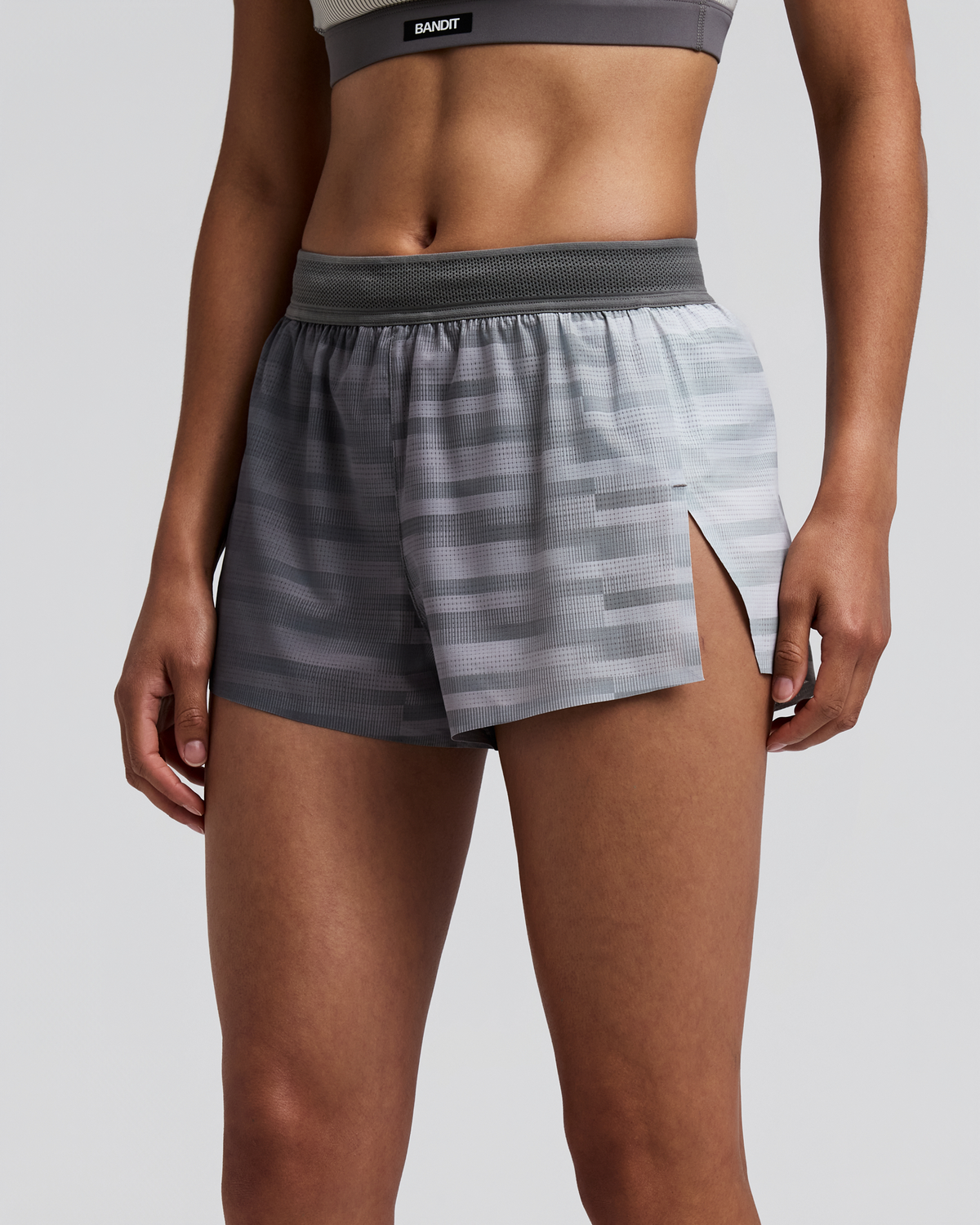 Women's CoolGrid™ 3" Split Shorts - Uneven Gradient - Plaster / Slate