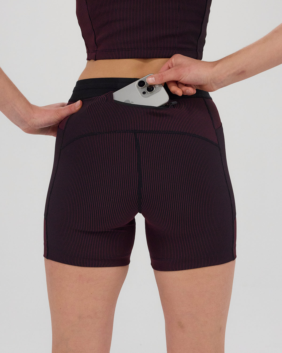 Striped Cadence™ 5" Compression - Black / Fig