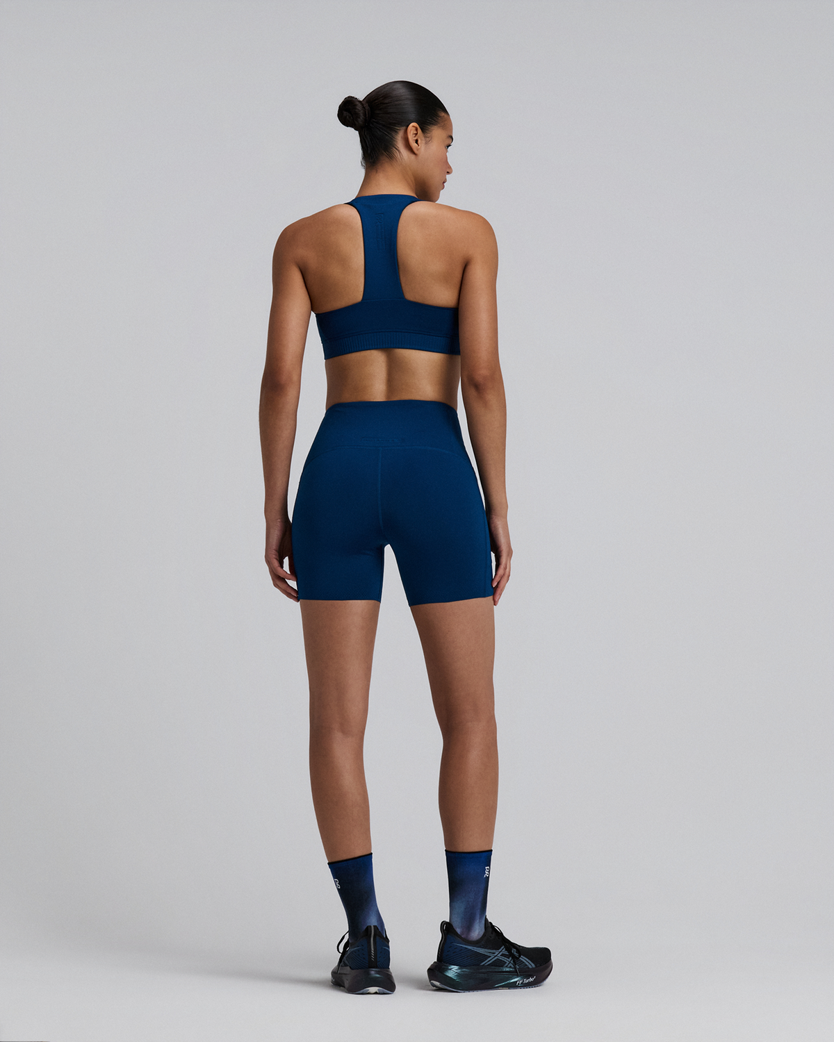 Women's Stamina-V™ High Waist 5" Compression Short - Ink Blue