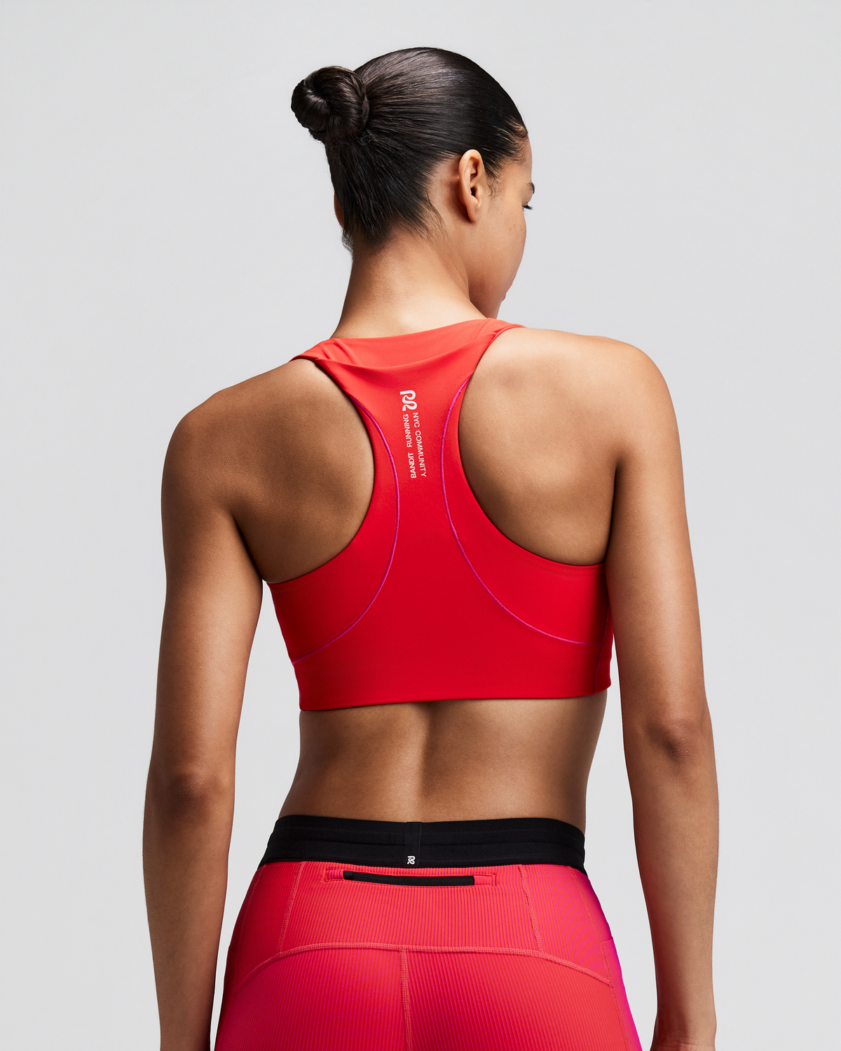 Women's Vanisher™ Pop Stitch™ Arco Run Bra - Poppy
