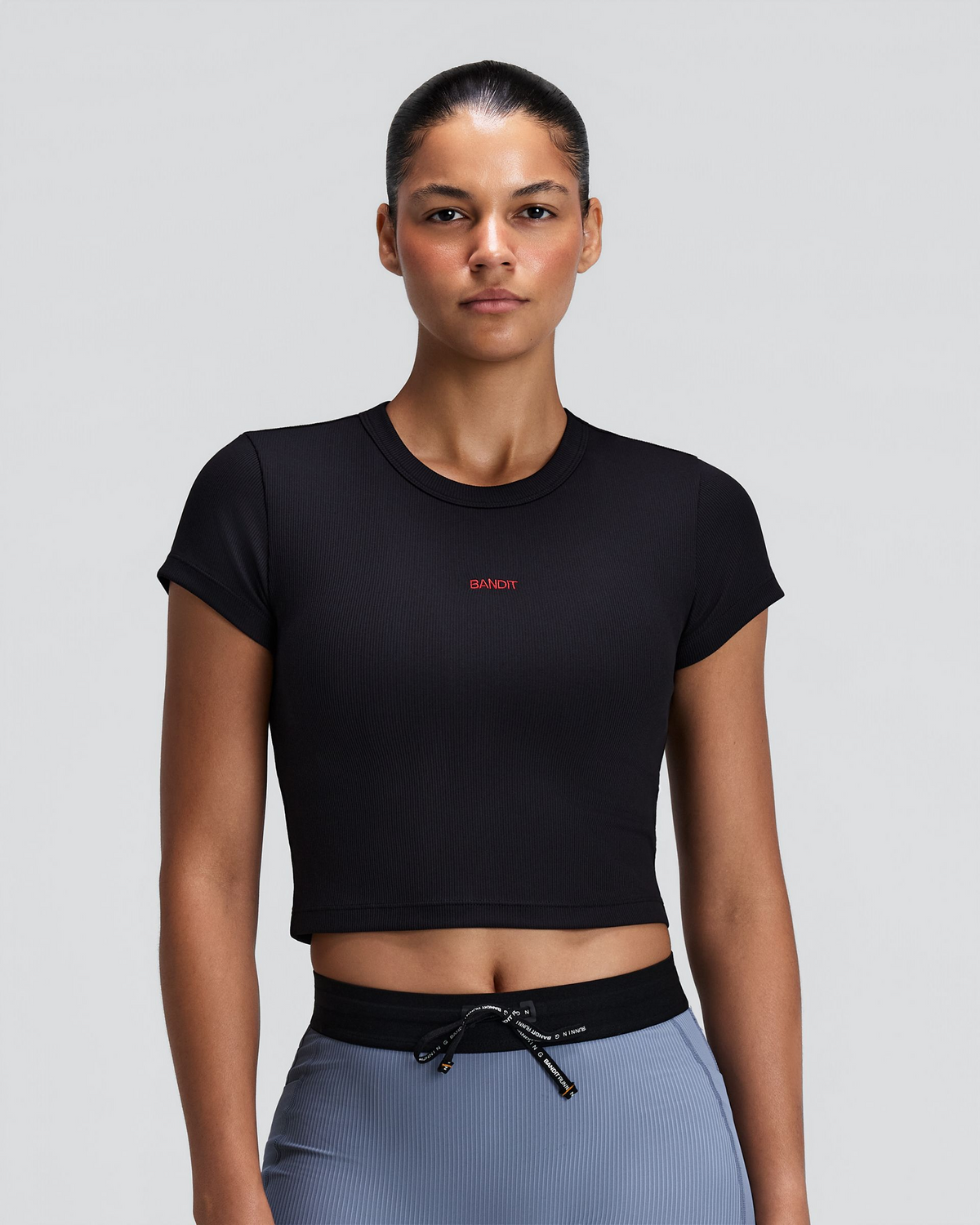 Women's Vituccia™ Cropped Performance Tee - Black
