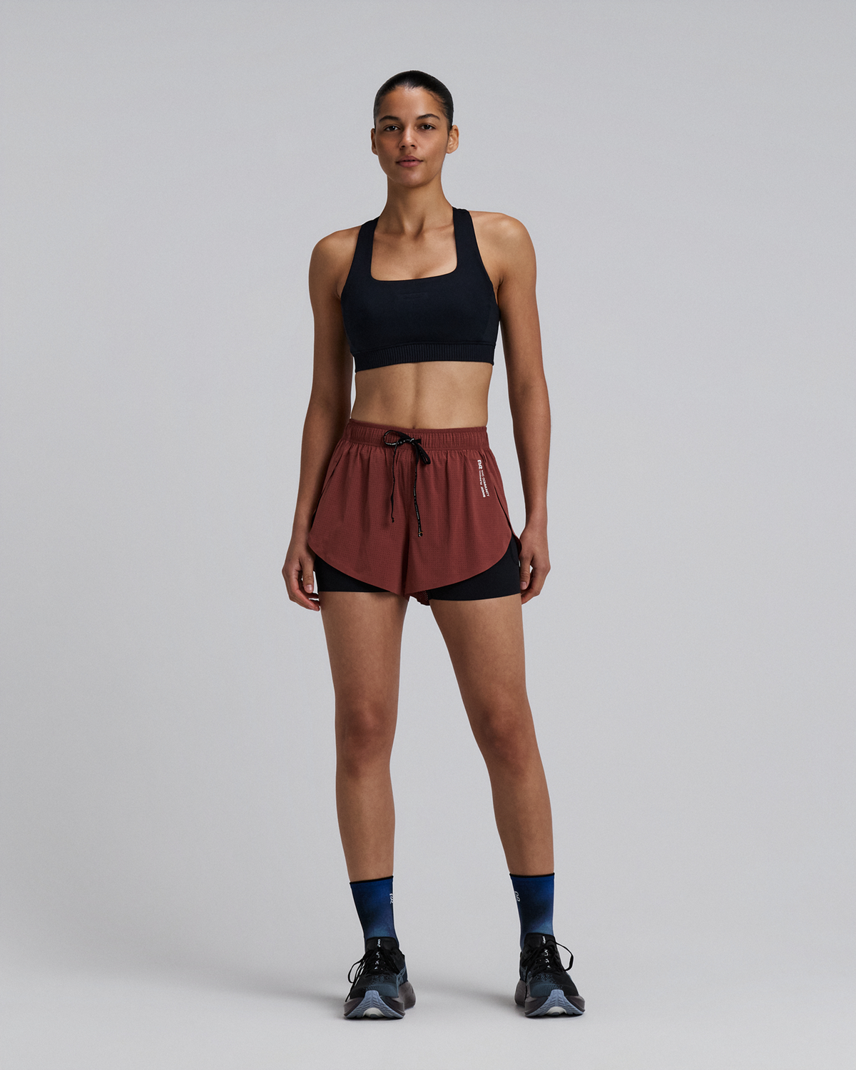 Women's Vento™ 2-in-1 Run Short - Mahogany / Black