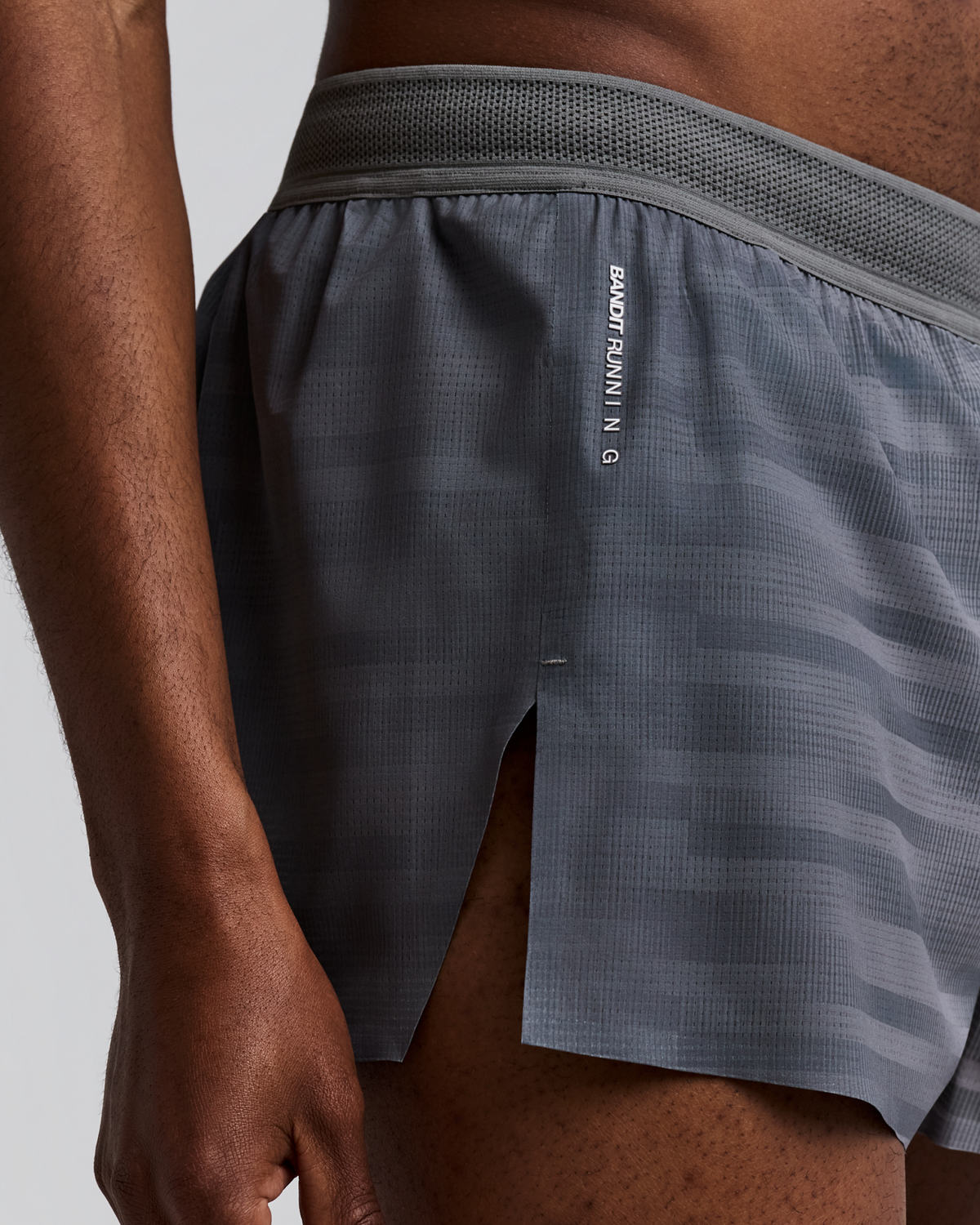 Men's CoolGrid™ 3" Split Short - Uneven Gradient - Plaster / Slate
