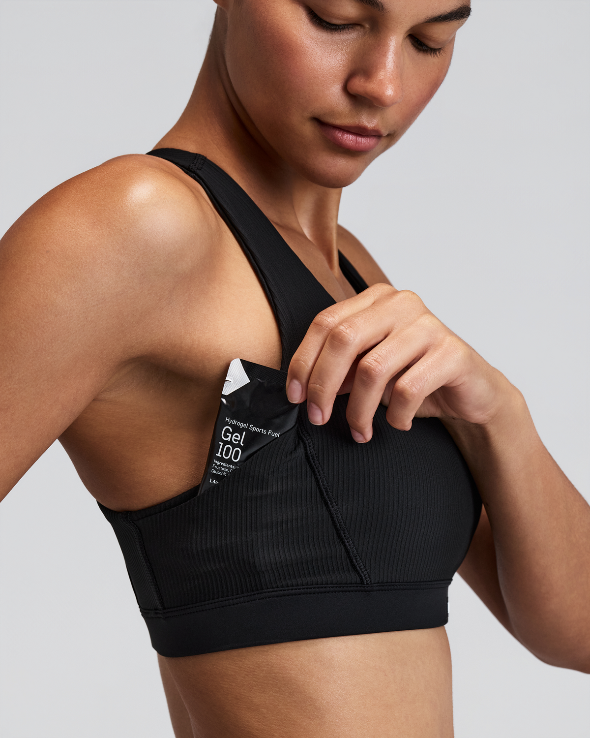 Women's Cadence™ Scoop Neck Run Bra - Black