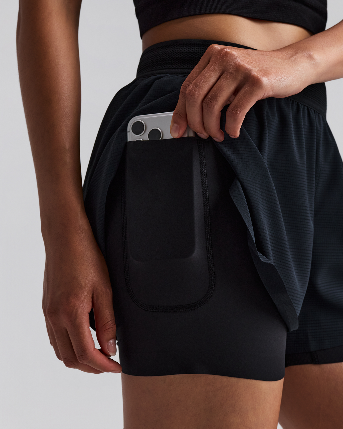 Women's CoolGrid™ 2-in-1 Run Shorts - Black