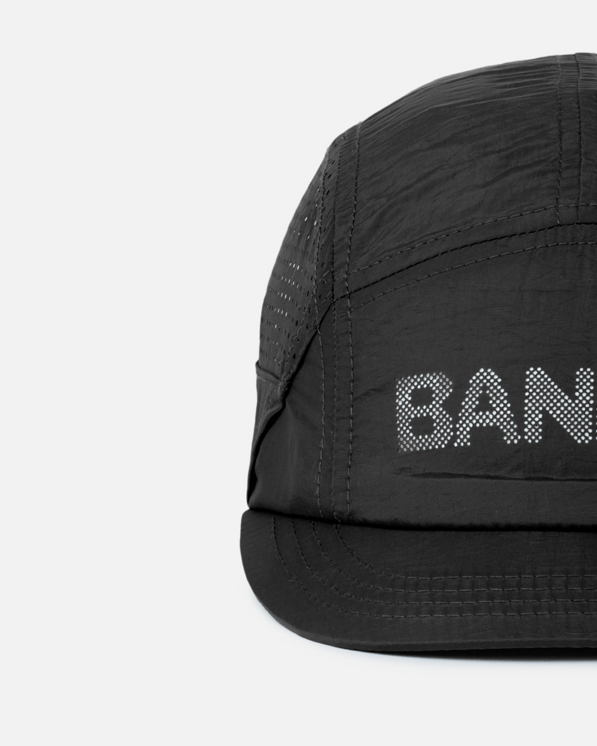 Nylon HumoFit™ Run Hat with Sunglasses Holder - Black