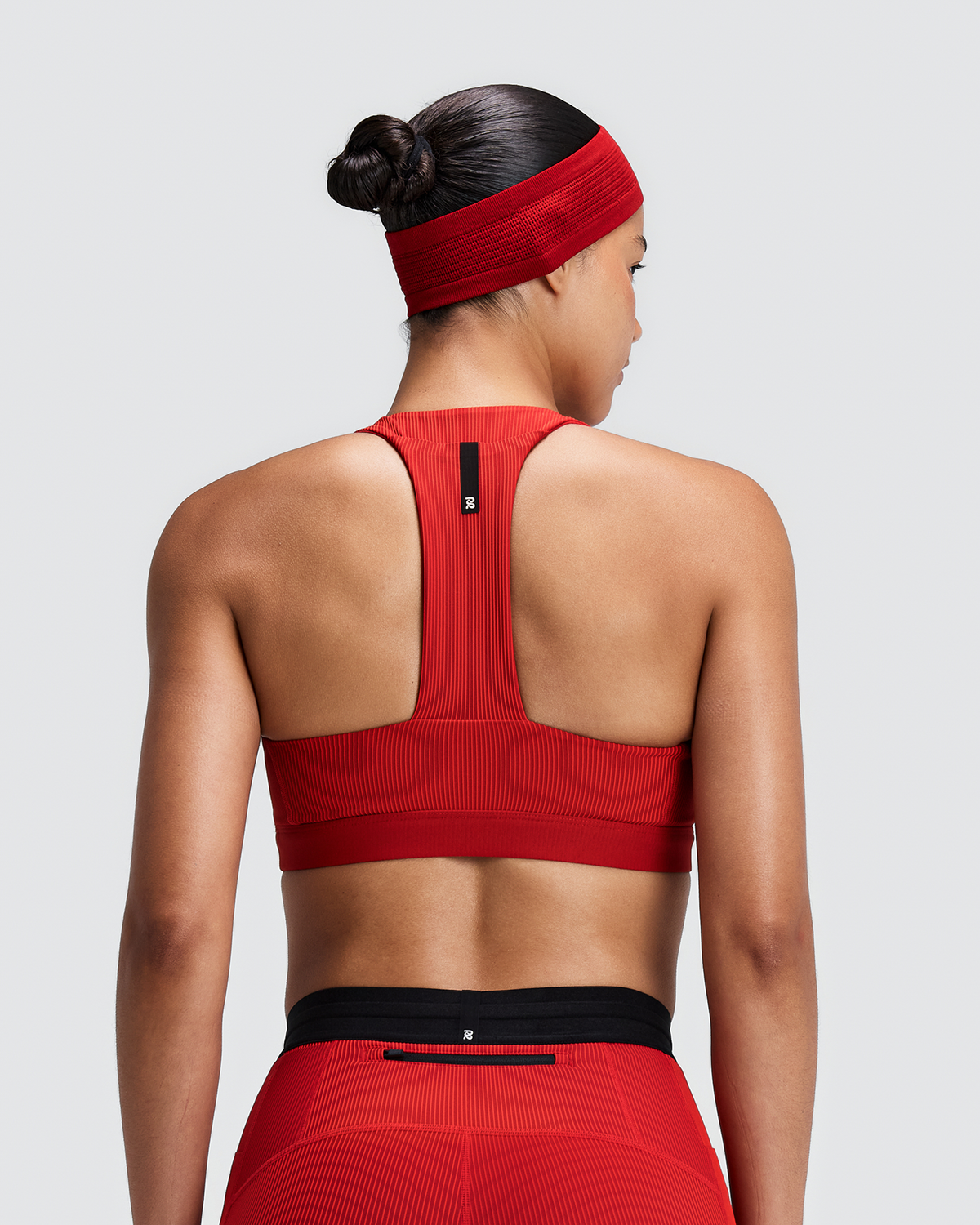 Women's Striped Cadence™ Scoop Neck T-Back Run Bra - Oxide Red / Signal Red