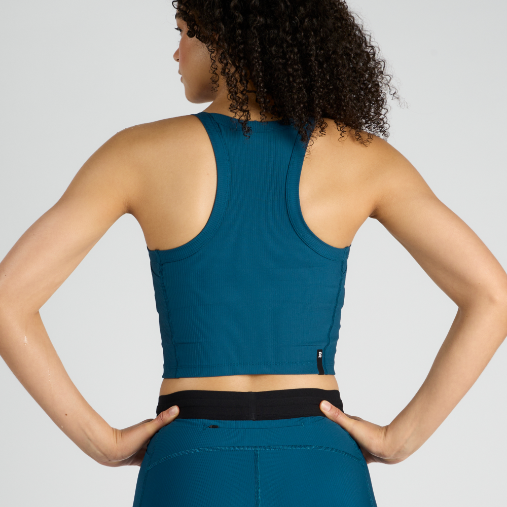Cadence™ Scoop Neck Race Crop